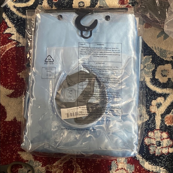 ✨ Leg Avenue Cinderella Classic Costume – 3-Piece Set (Size 1X/2X) - Picture 3 of 4